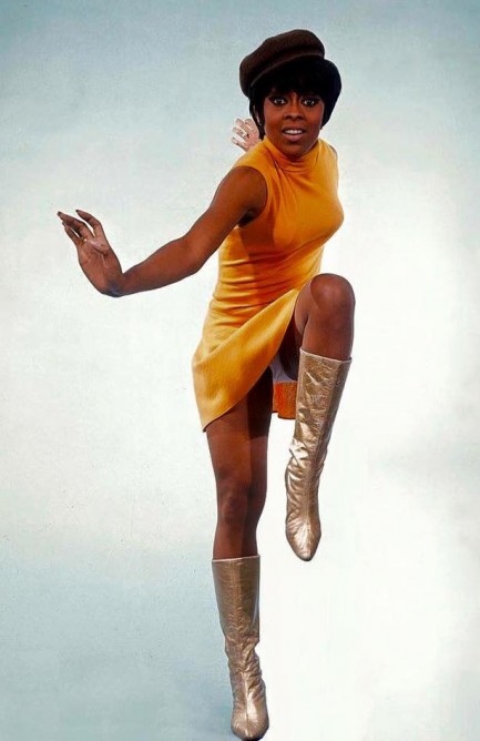 Pictures of lola falana