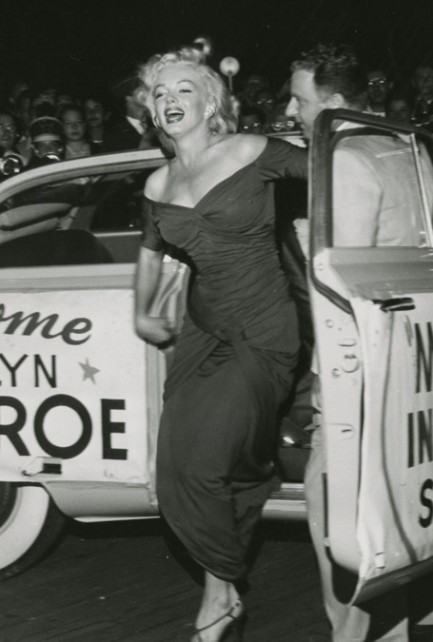 Pulp International - Publicity shot of Marilyn Monroe in Atlantic City 1951